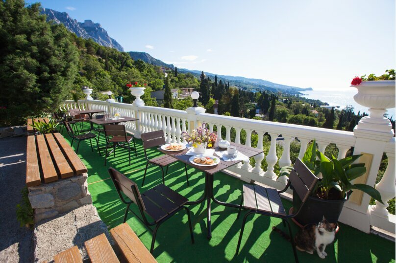 Гостевой дом Форест Алупка-32