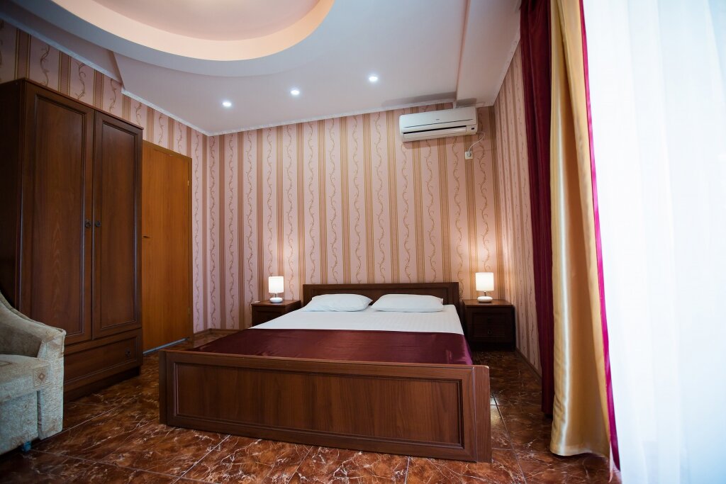 Гостевой дом Форест Алупка-72