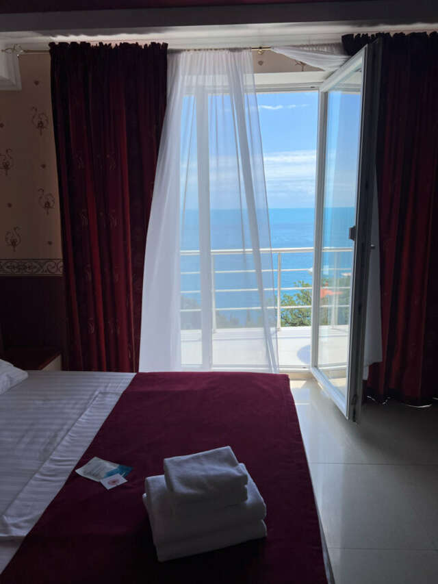 Гостевой дом Форест Алупка-226