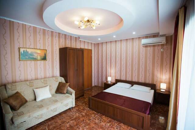 Гостевой дом Форест Алупка-80