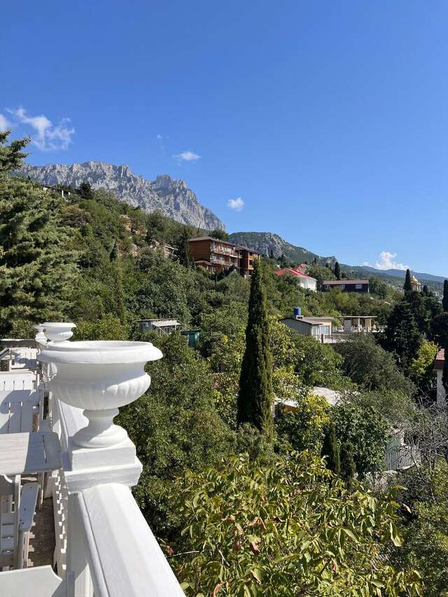 Гостевой дом Форест Алупка-236