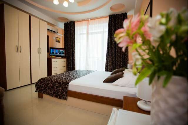 Гостевой дом Форест Алупка-15