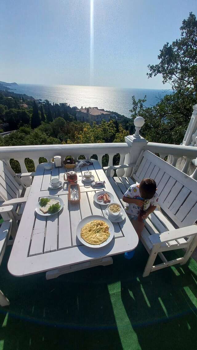 Гостевой дом Форест Алупка-110