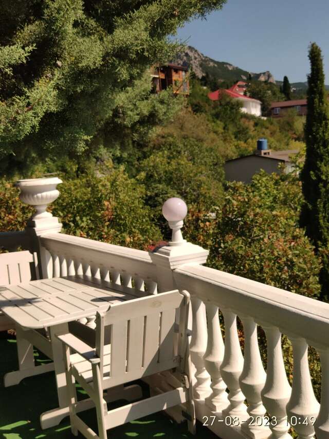 Гостевой дом Форест Алупка-117