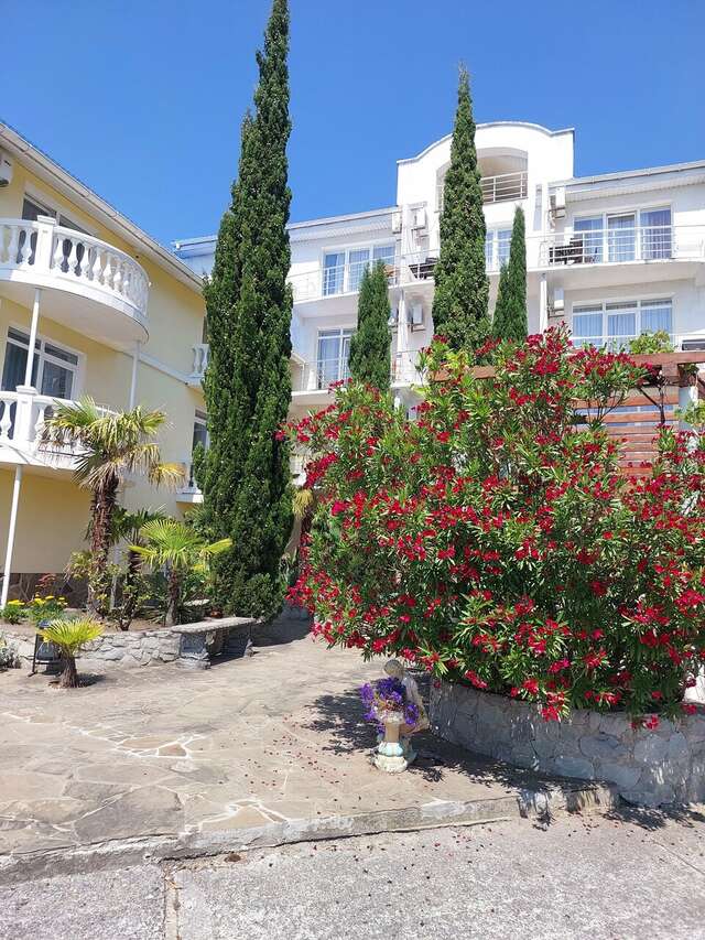 Гостевой дом Форест Алупка-206