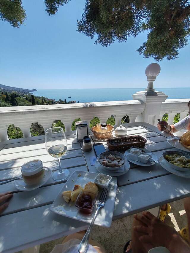 Гостевой дом Форест Алупка-159