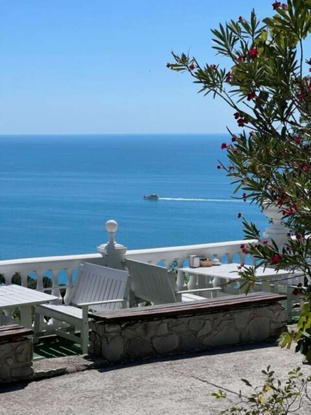 Гостевой дом Форест Алупка-41