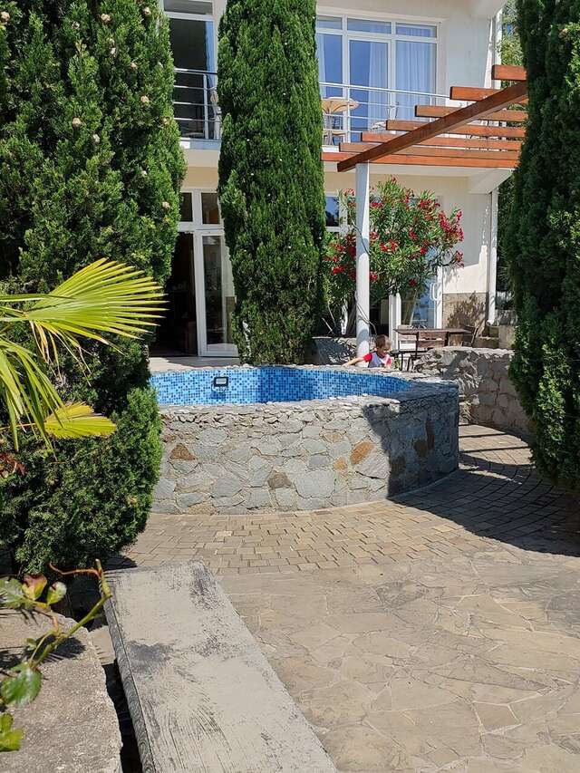 Гостевой дом Форест Алупка-152