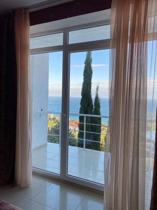 Гостевой дом Форест Алупка-188